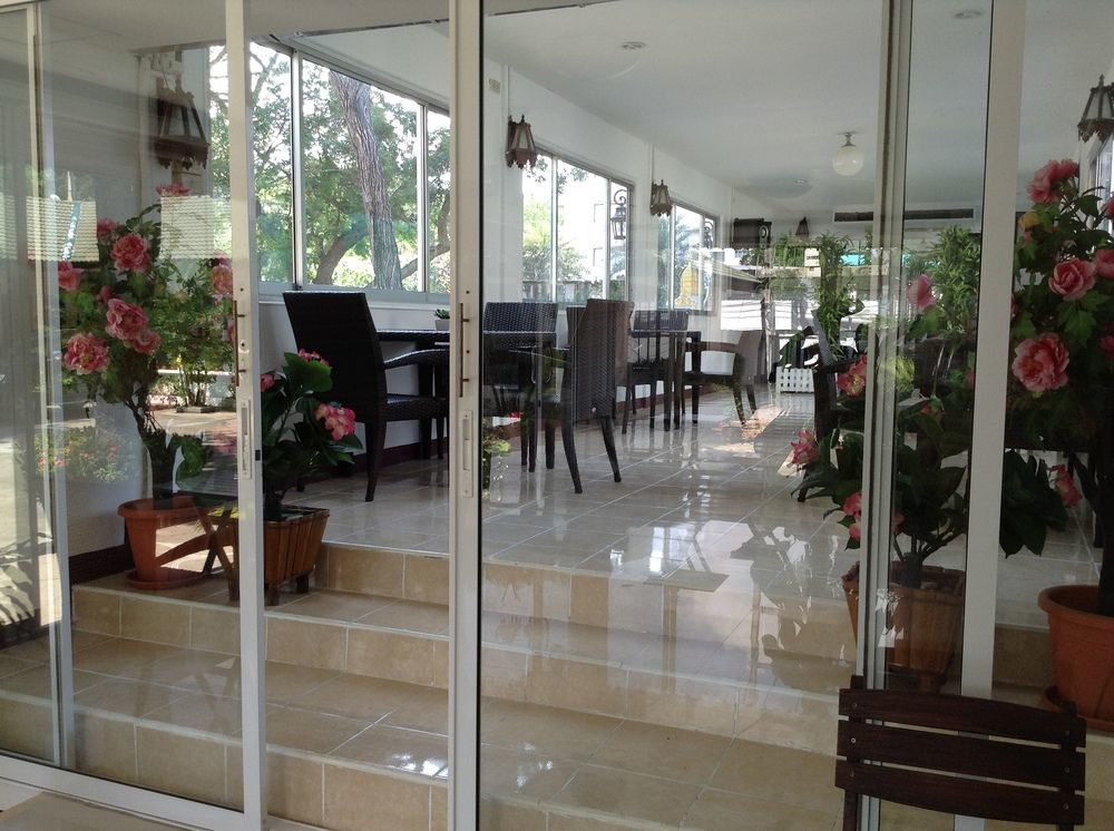 Jomtien Cozy Inn Pattaja Kültér fotó